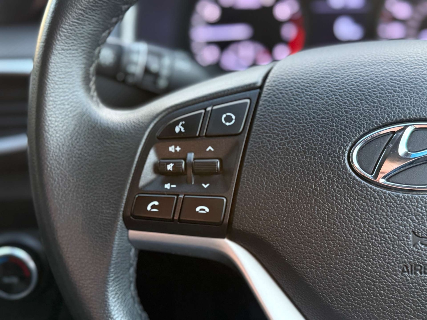 Used Hyundai TUCSON 2018 for sale - 76685285: Photo 46