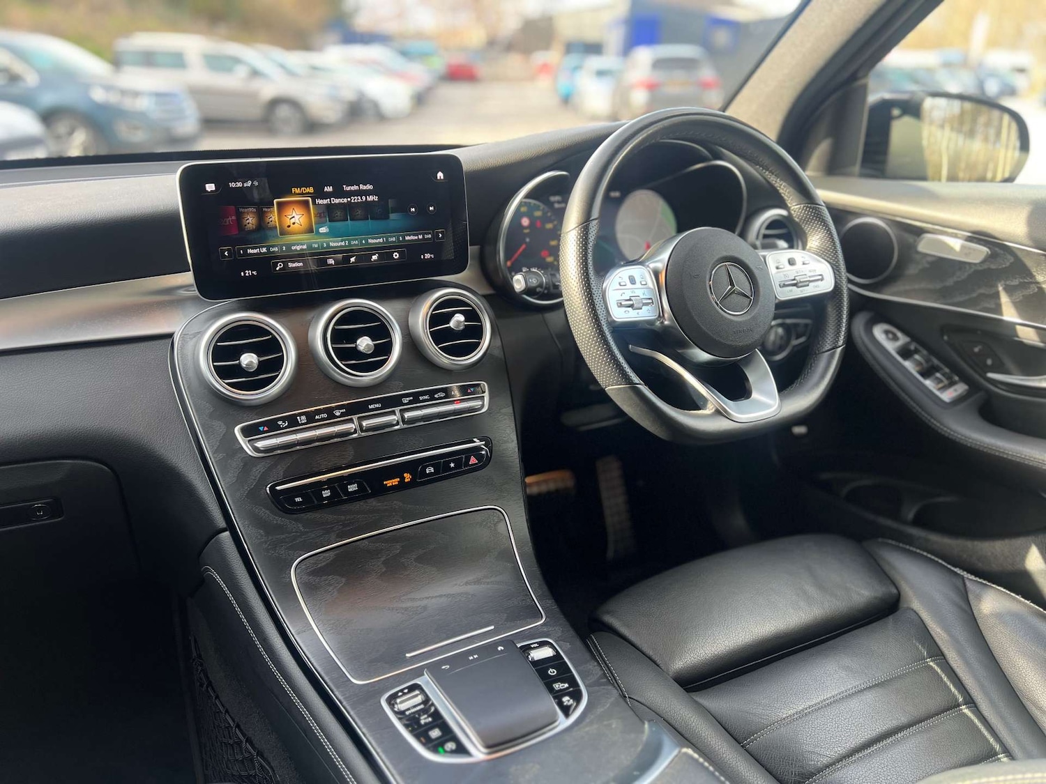 Used Mercedes-Benz GLC 2019 for sale - 77600086: Photo 15