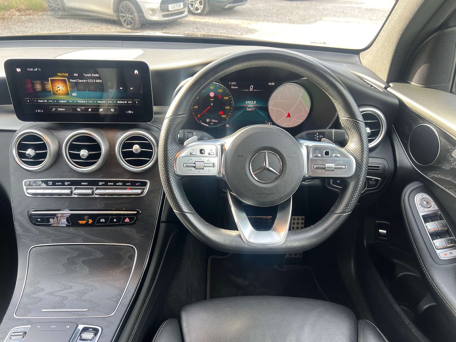 Used Mercedes-Benz GLC 2019 for sale - 77600086: Photo 16