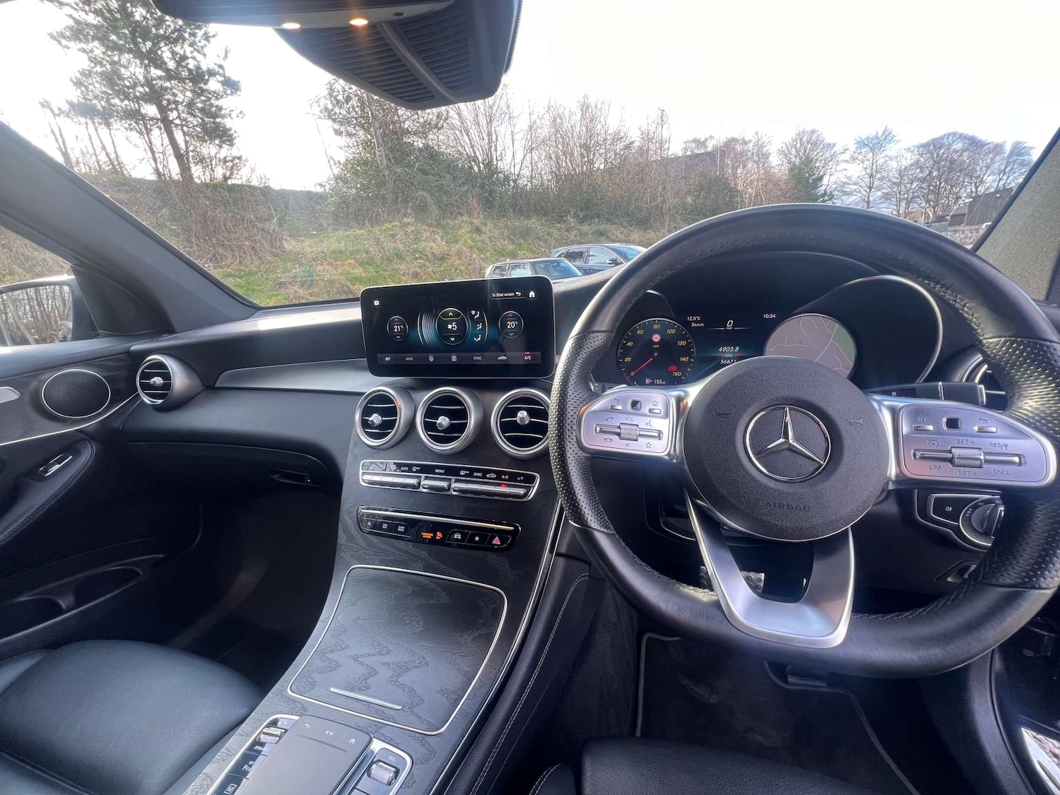 Used Mercedes-Benz GLC 2019 for sale - 77600086: Photo 30