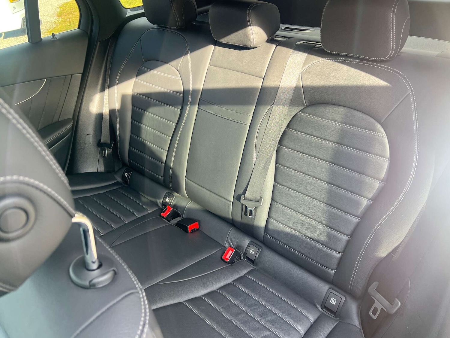 Used Mercedes-Benz GLC 2019 for sale - 77600086: Photo 36