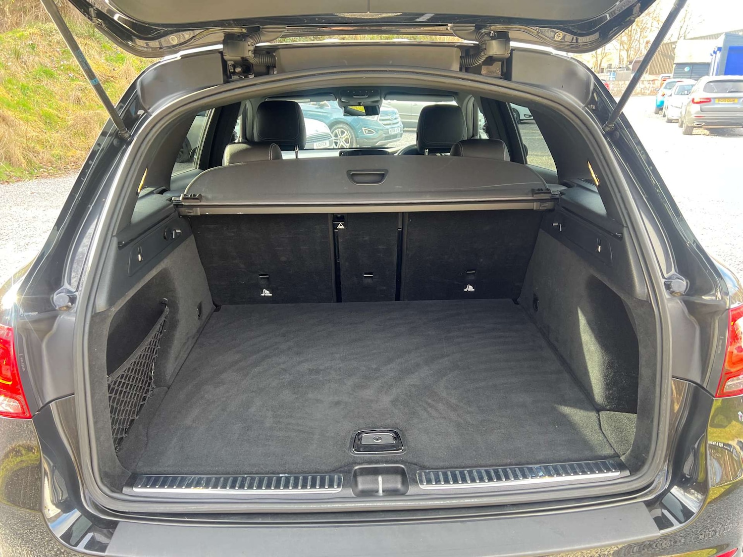 Used Mercedes-Benz GLC 2019 for sale - 77600086: Photo 44