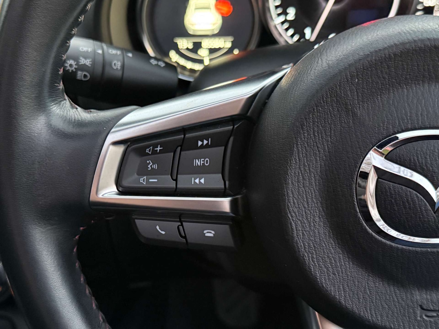 Used Mazda MX-5 RF 2017 for sale - 76685306: Photo 33