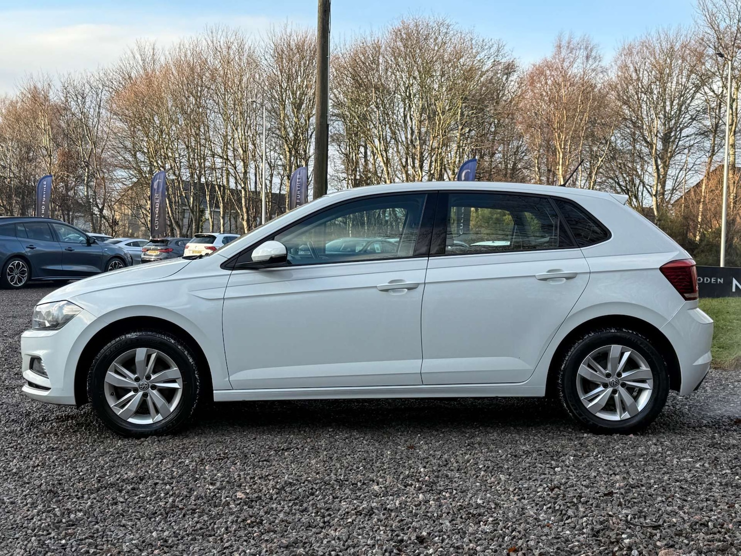 Used Volkswagen Polo 2019 for sale - 77249260: Photo 6