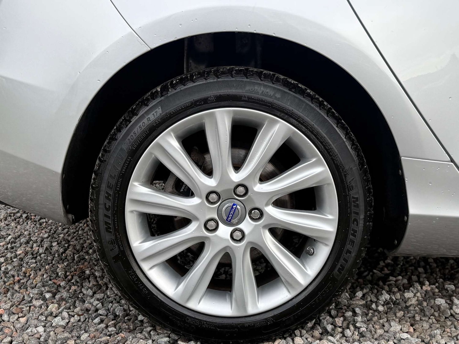 Used Volvo V40 2014 for sale - 77157191: Photo 11