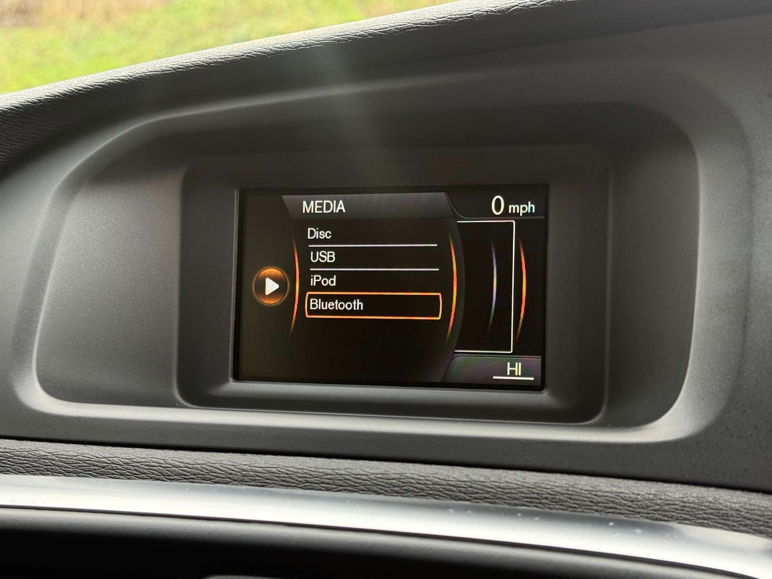 Used Volvo V40 2014 for sale - 77157191: Photo 29