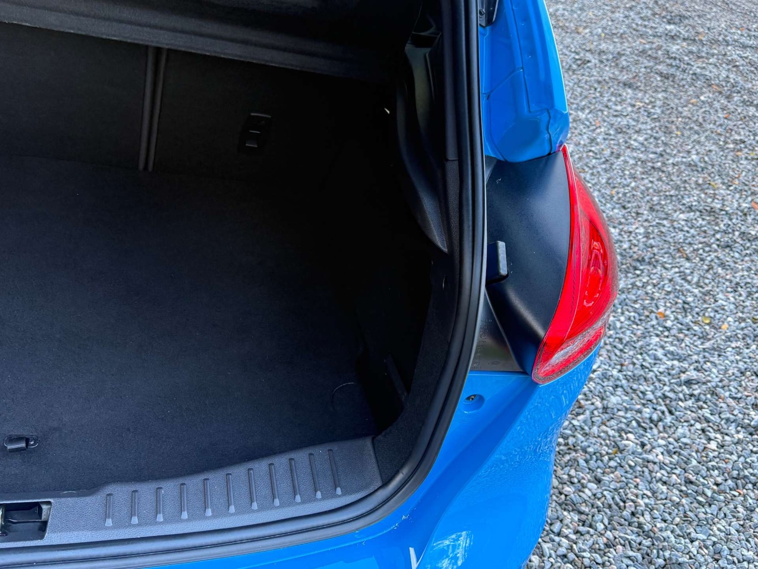 Used Ford Focus 2017 for sale - 76685294: Photo 10