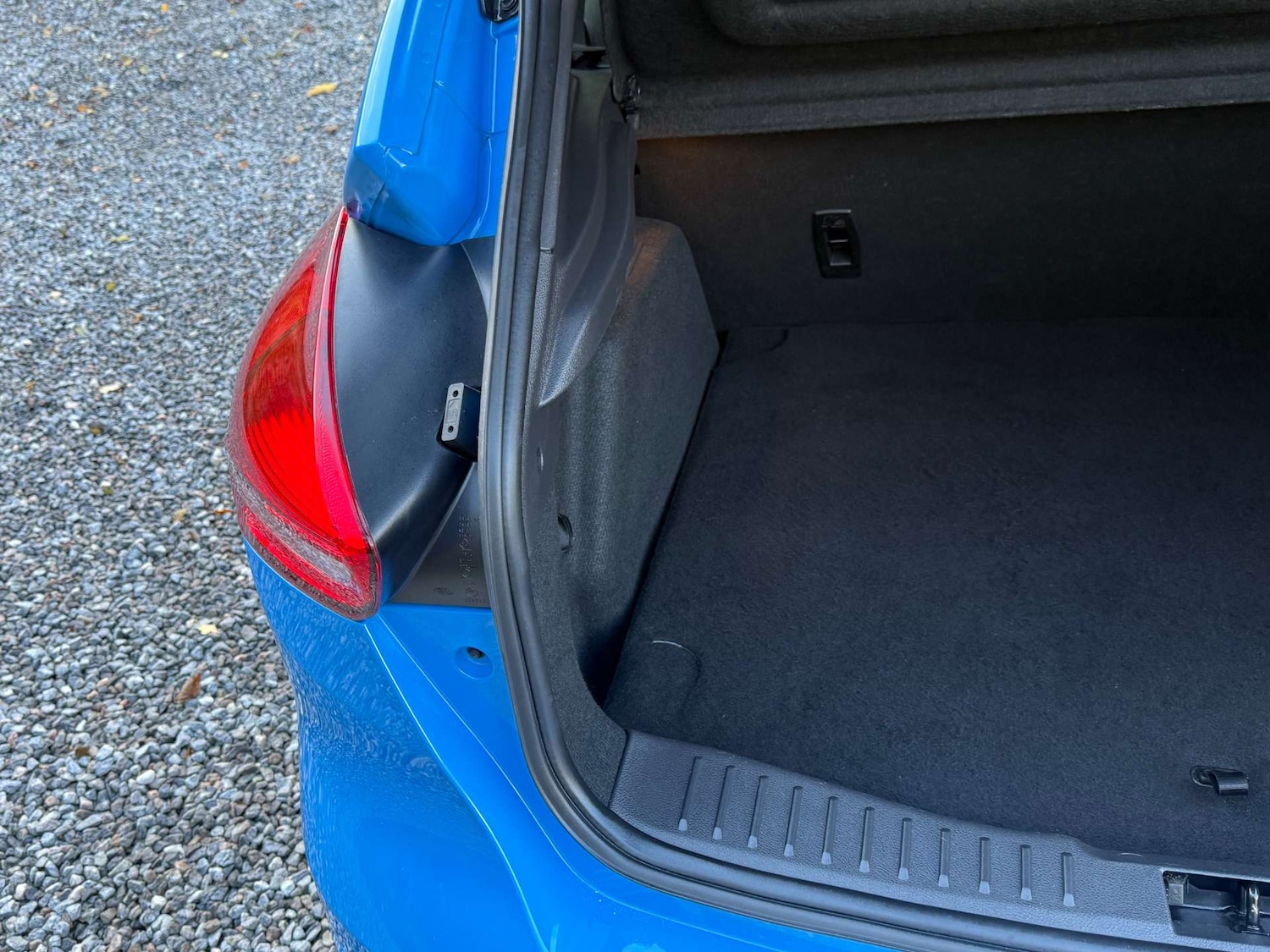 Used Ford Focus 2017 for sale - 76685294: Photo 9