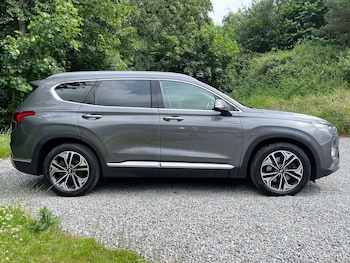 Used Hyundai Santa Fe 2021 for sale - 79101562: Photo