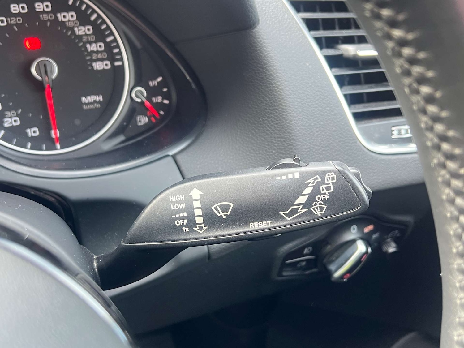 Used Audi Q5 2014 for sale - 77888844: Photo 29