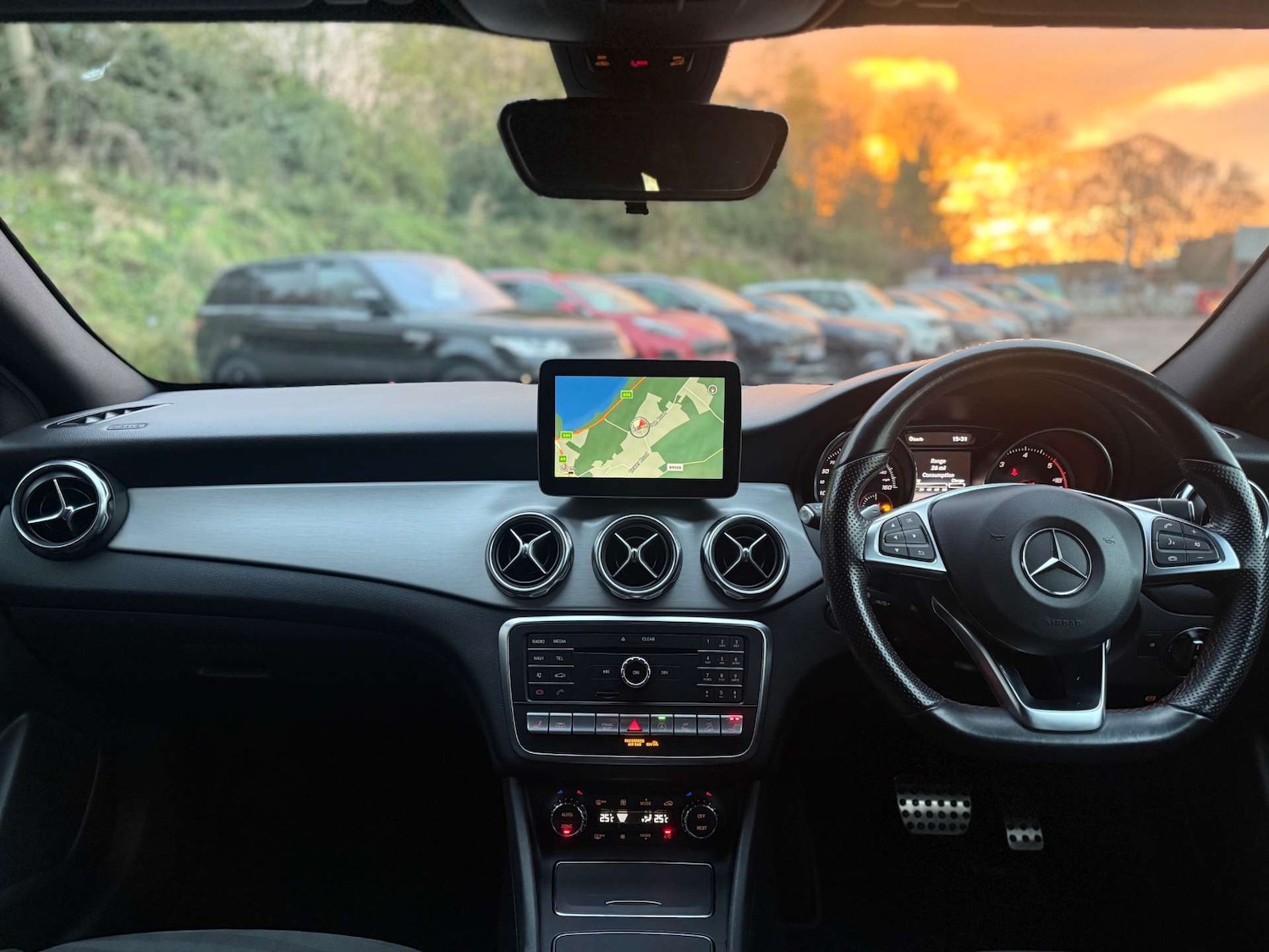 Used Mercedes-Benz GLA 2018 for sale - 76681899: Photo 11