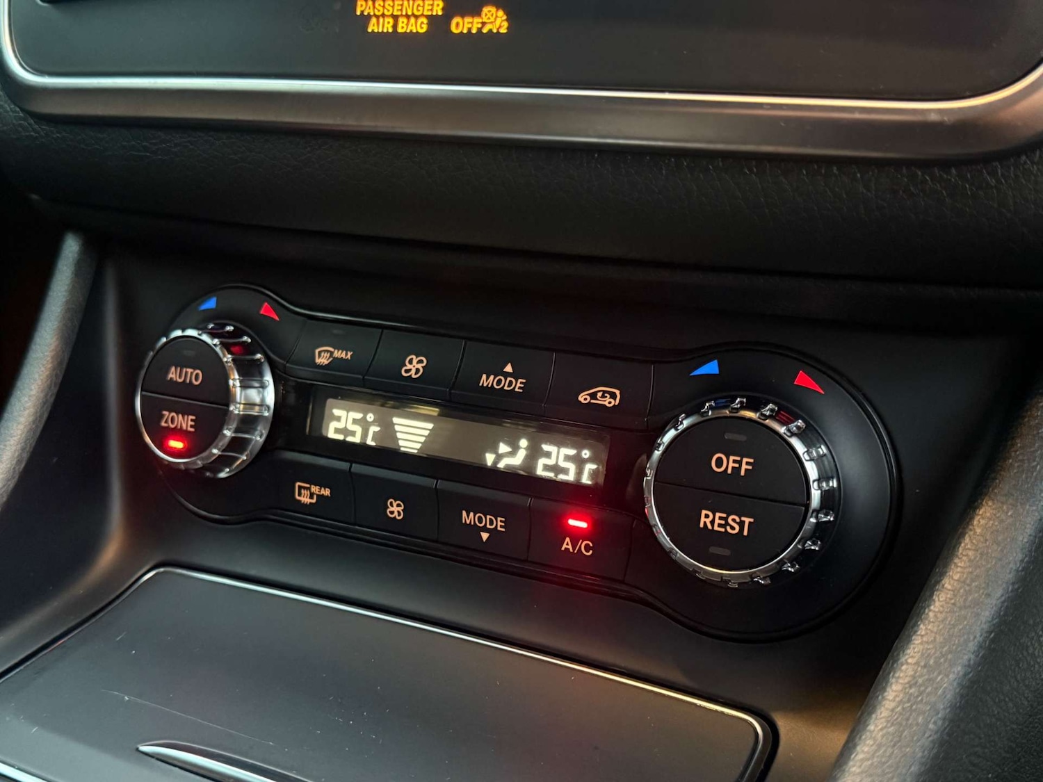 Used Mercedes-Benz GLA 2018 for sale - 76681899: Photo 35