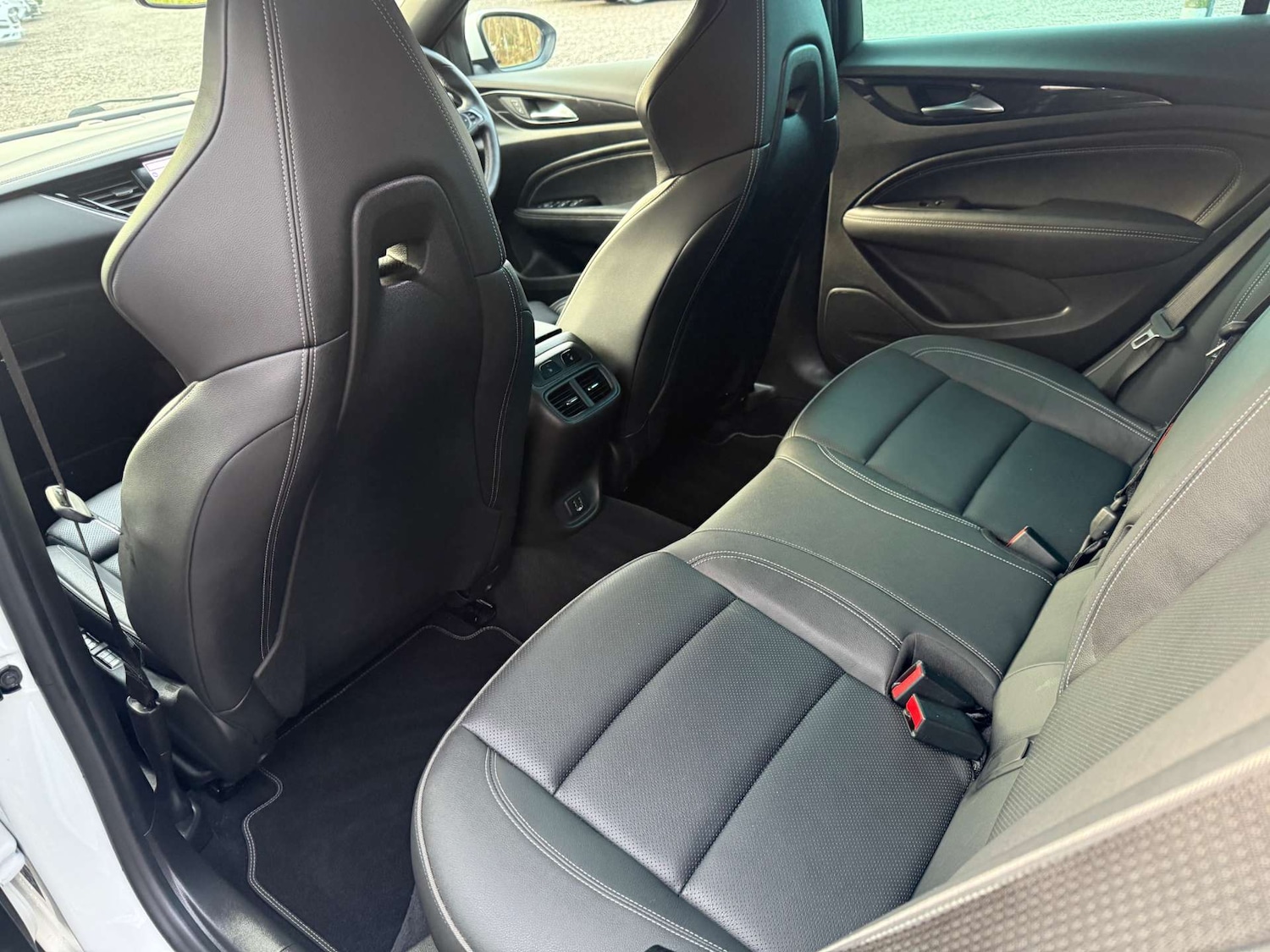 Used Vauxhall Insignia 2018 for sale - 77035656: Photo 19