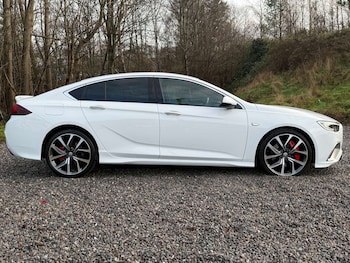 Used Vauxhall Insignia 2018 for sale - 77035656: Photo