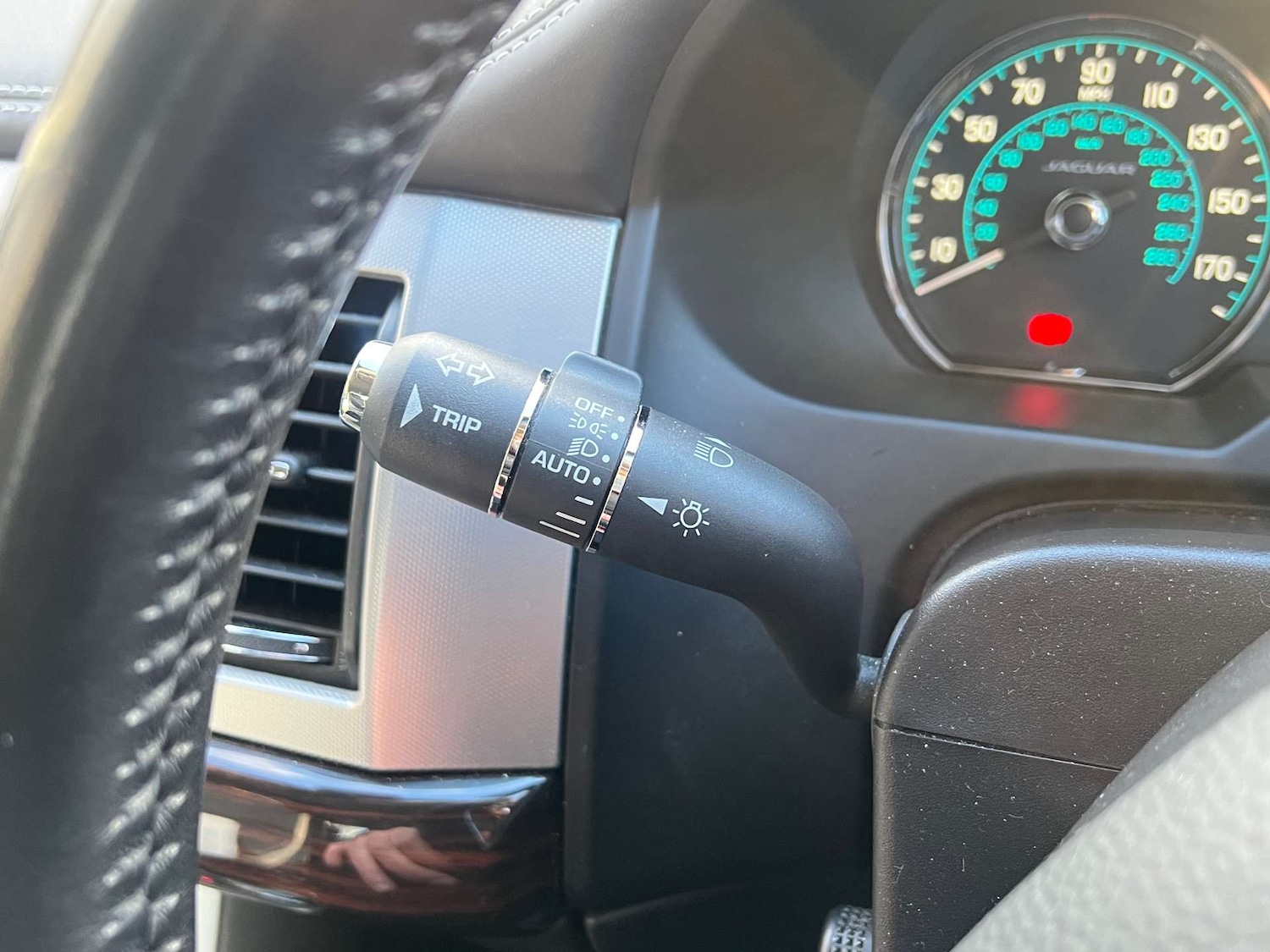 Used Jaguar XF 2015 for sale - 77541317: Photo 15