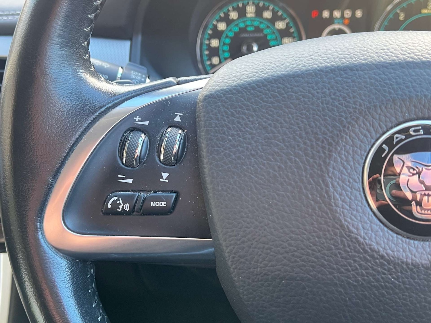 Used Jaguar XF 2015 for sale - 77541317: Photo 17