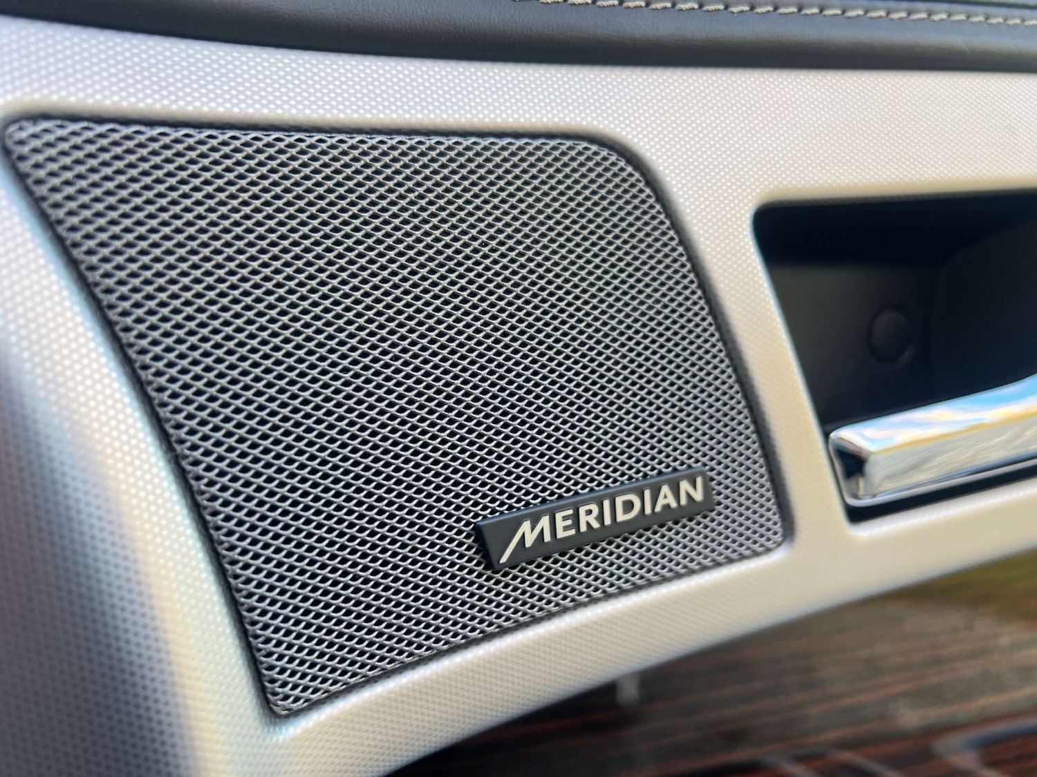 Used Jaguar XF 2015 for sale - 77541317: Photo 27