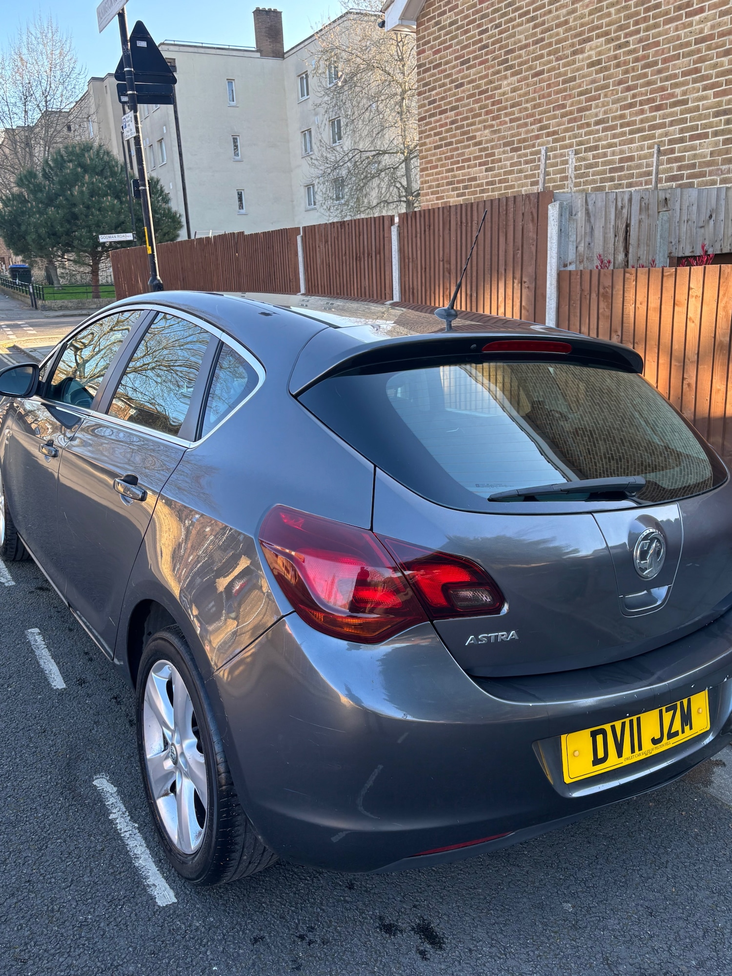 Used Vauxhall Astra 2011 for sale - 77918048: Photo 13