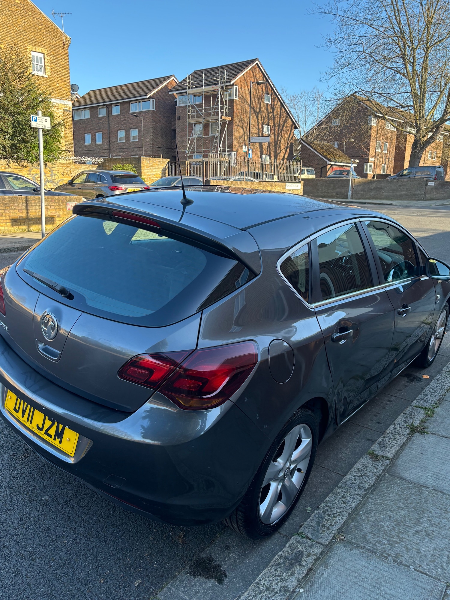 Used Vauxhall Astra 2011 for sale - 77918048: Photo 3