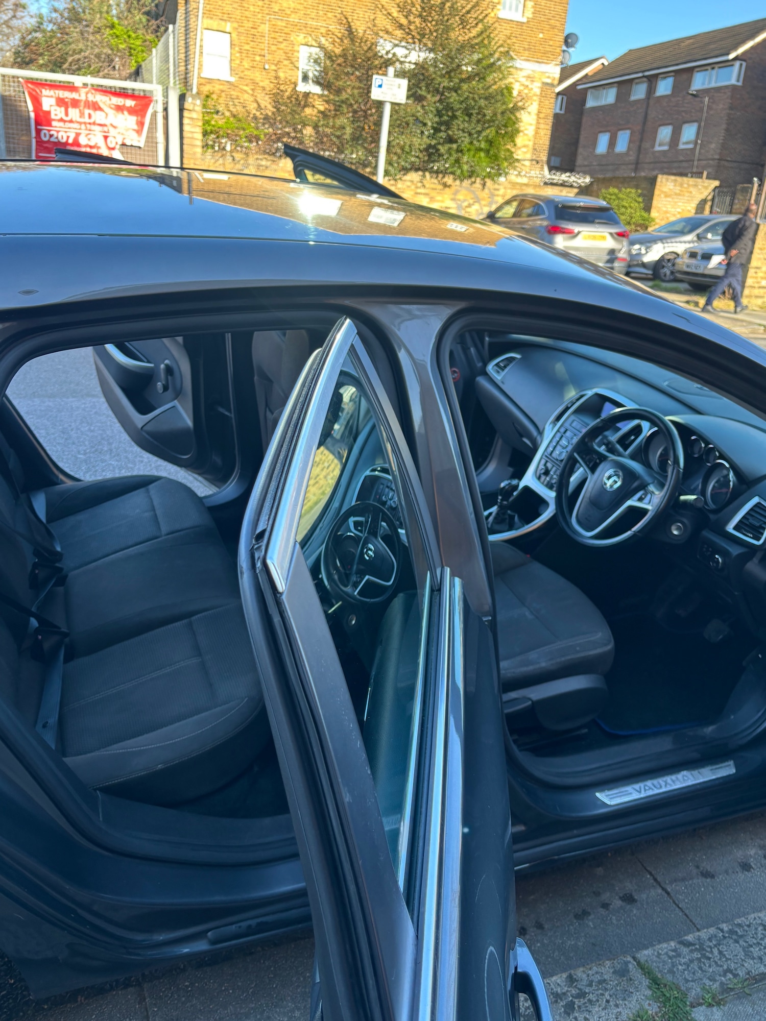 Used Vauxhall Astra 2011 for sale - 77918048: Photo 8