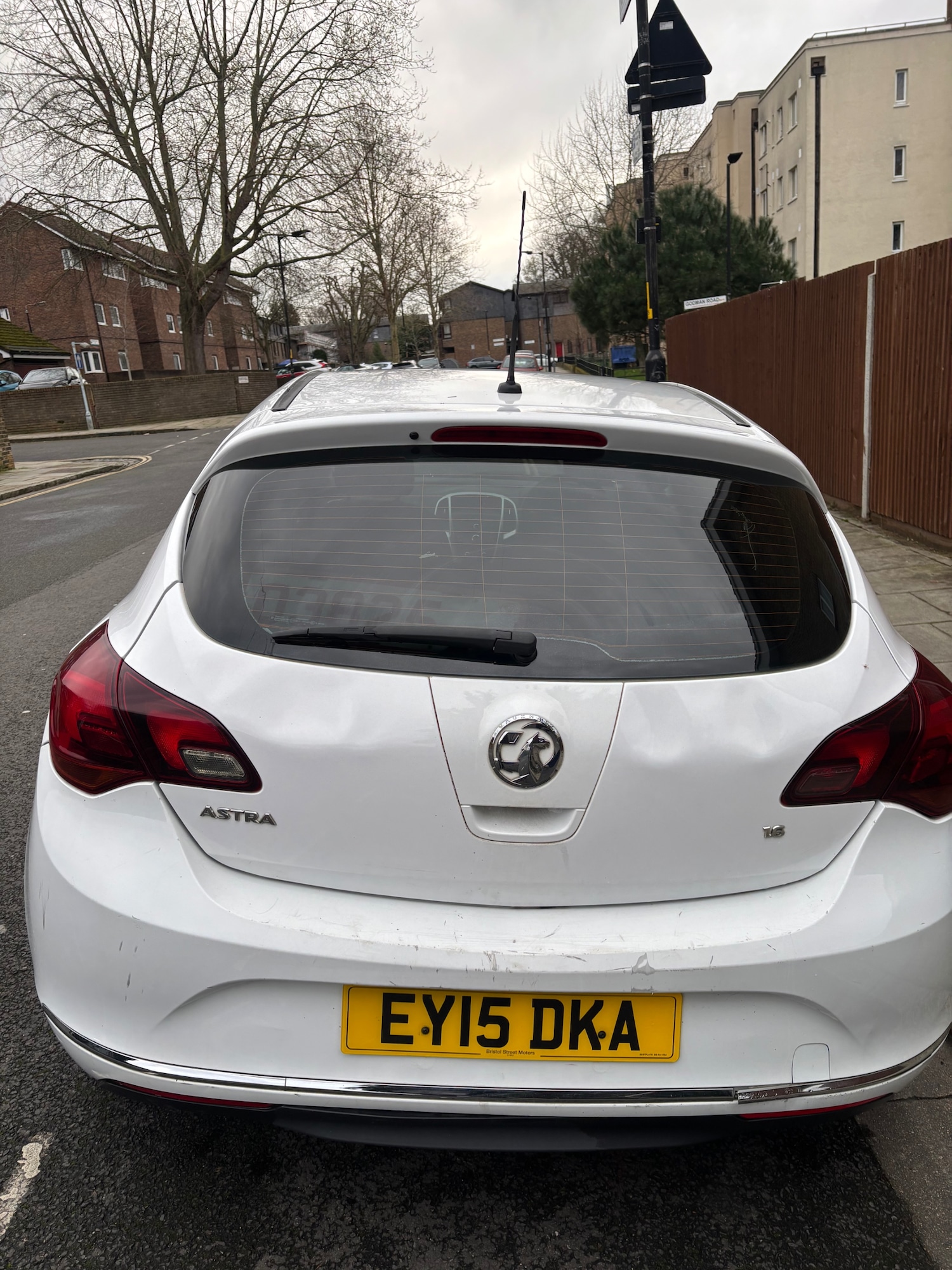 Used Vauxhall Astra 2015 for sale - 77639030: Photo 10