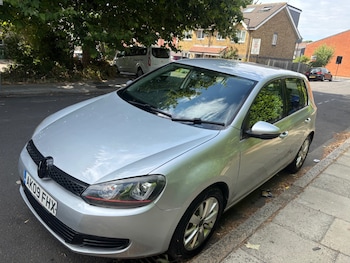 Used Volkswagen Golf 2009 for sale - 79342361: Photo