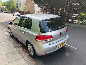 Used Volkswagen Golf 2009 for sale - 79342361: Photo