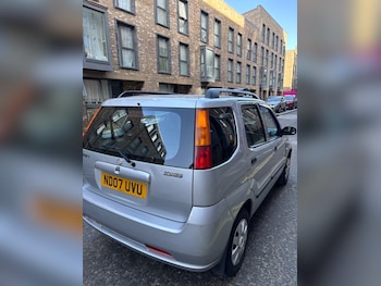 Used Suzuki Ignis 2007 for sale - 77667951: Photo