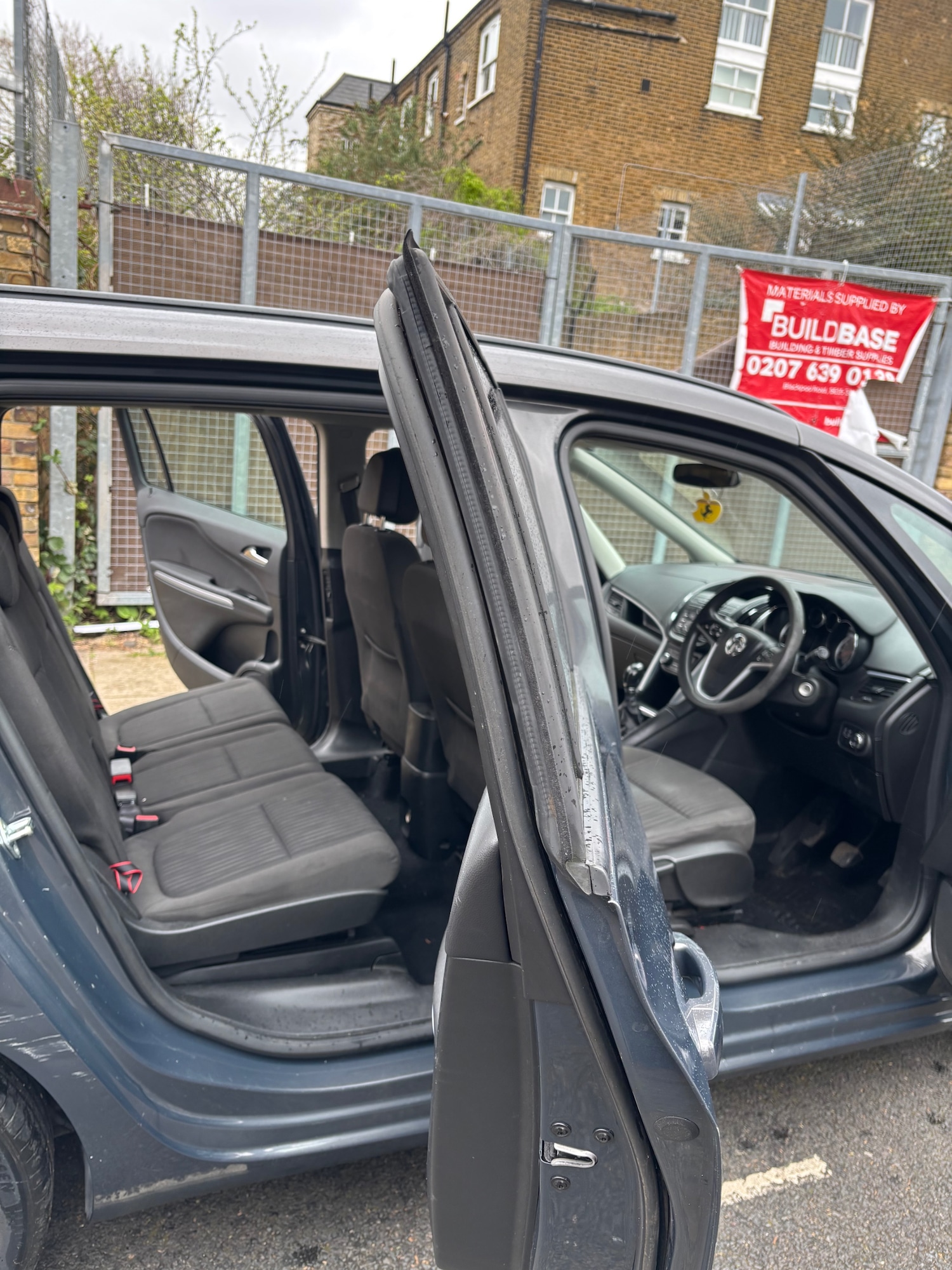 Used Vauxhall Zafira 2014 for sale - 78040353: Photo 9