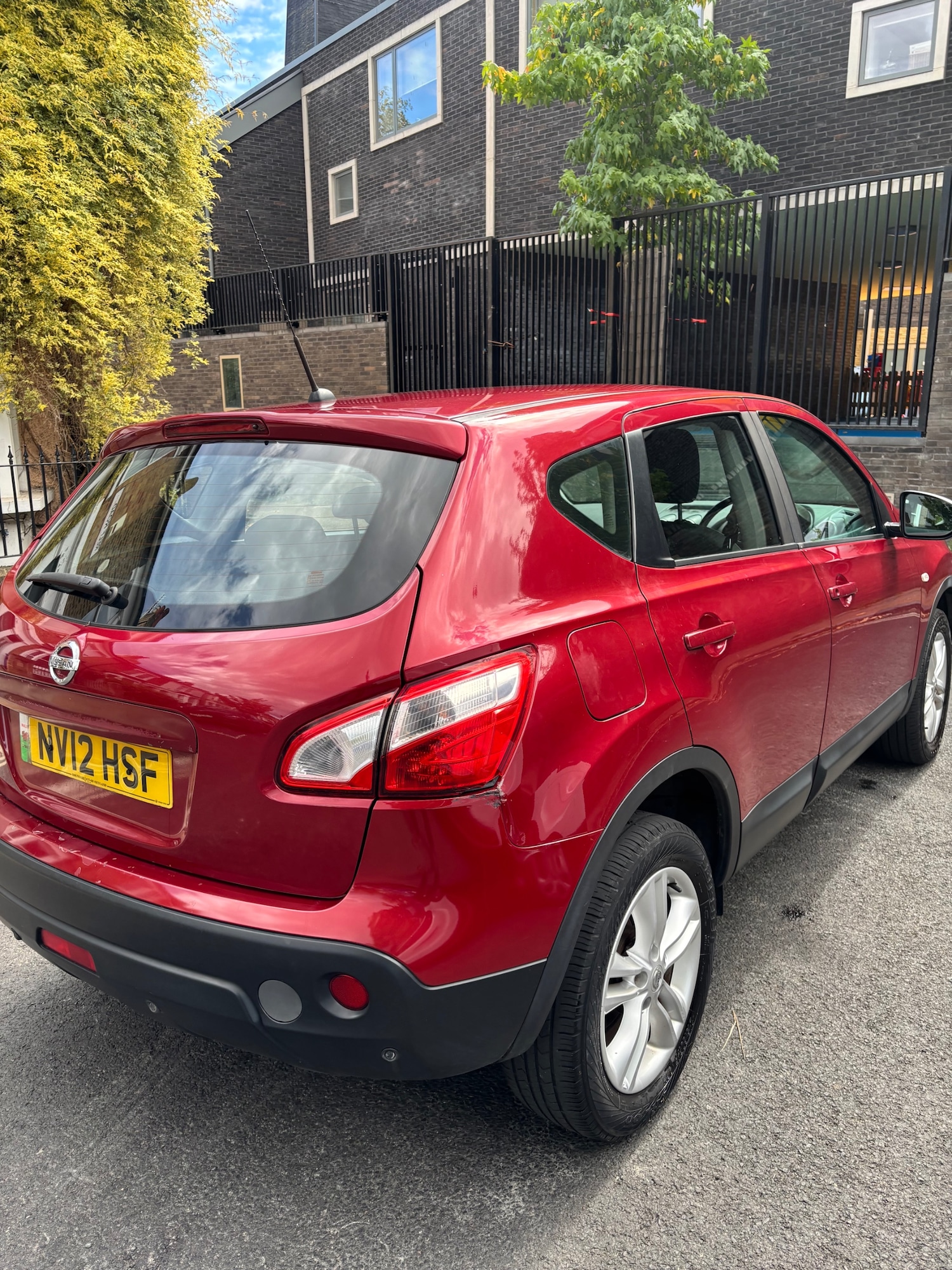 Used Nissan Qashqai 2012 for sale - 77319312: Photo 6