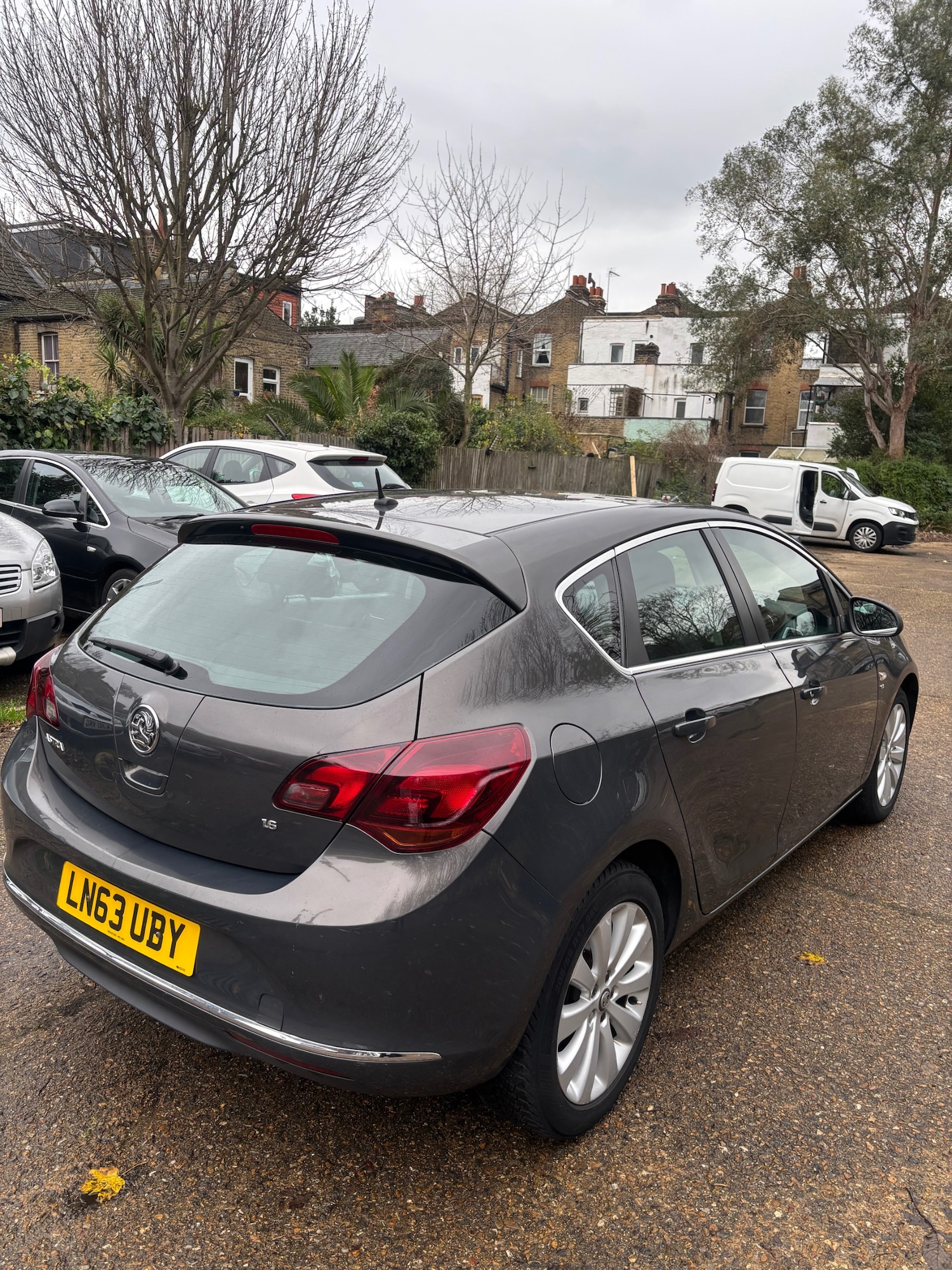 Used Vauxhall Astra 2013 for sale - 76879371: Photo 3