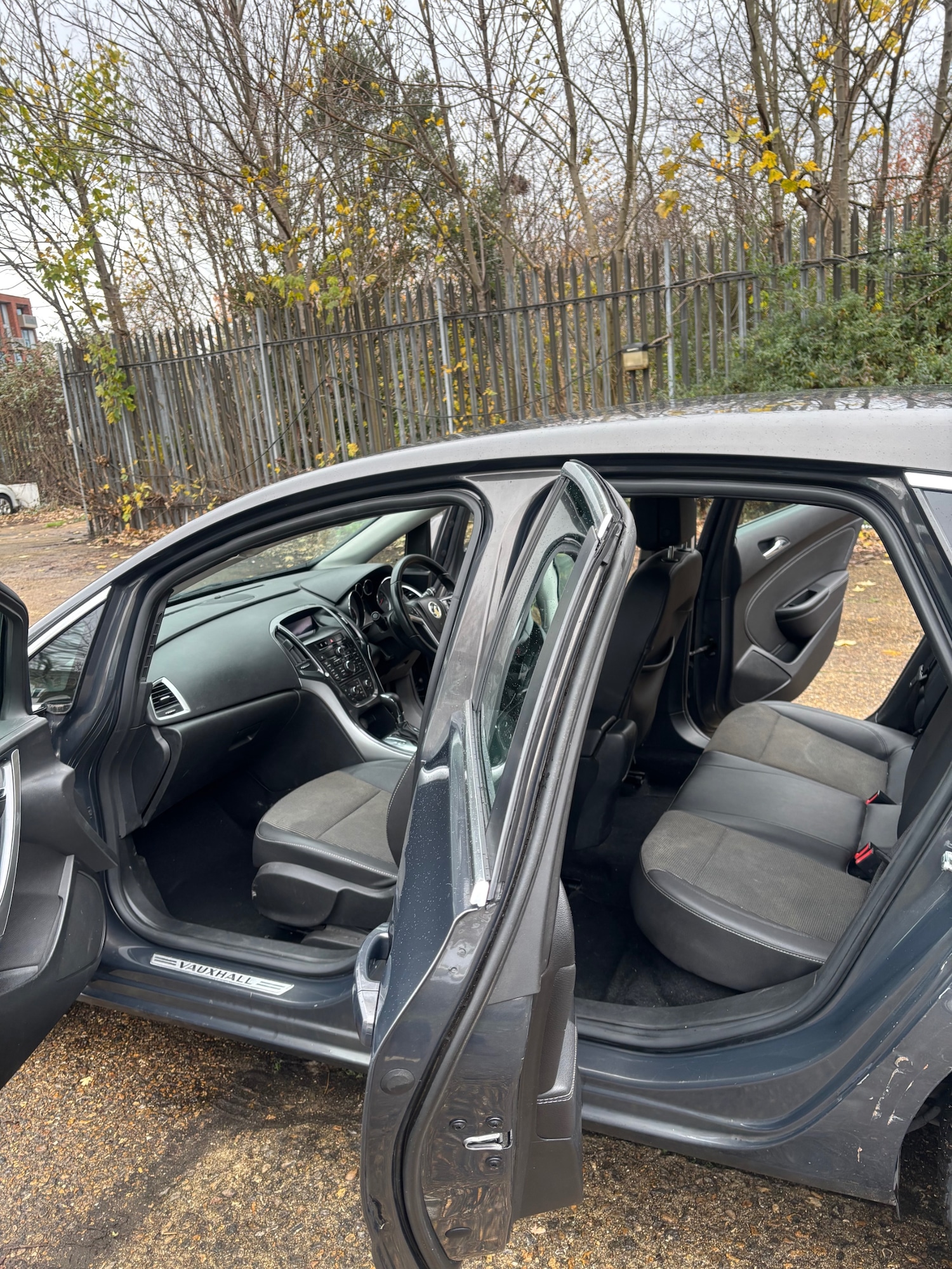 Used Vauxhall Astra 2013 for sale - 76879371: Photo 6