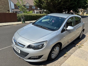 Used Vauxhall Astra 2013 for sale - 79418223: Photo