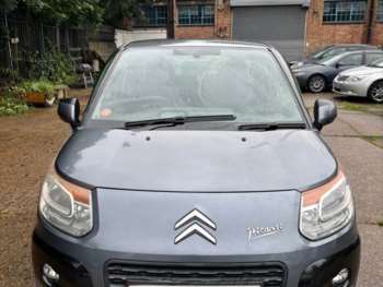 2010 (10) - 1.4 VTi 16V VTR+ 5dr