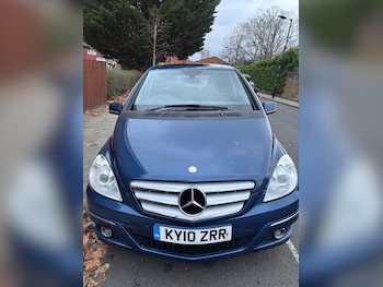 Mercedes-Benz B Class feature image