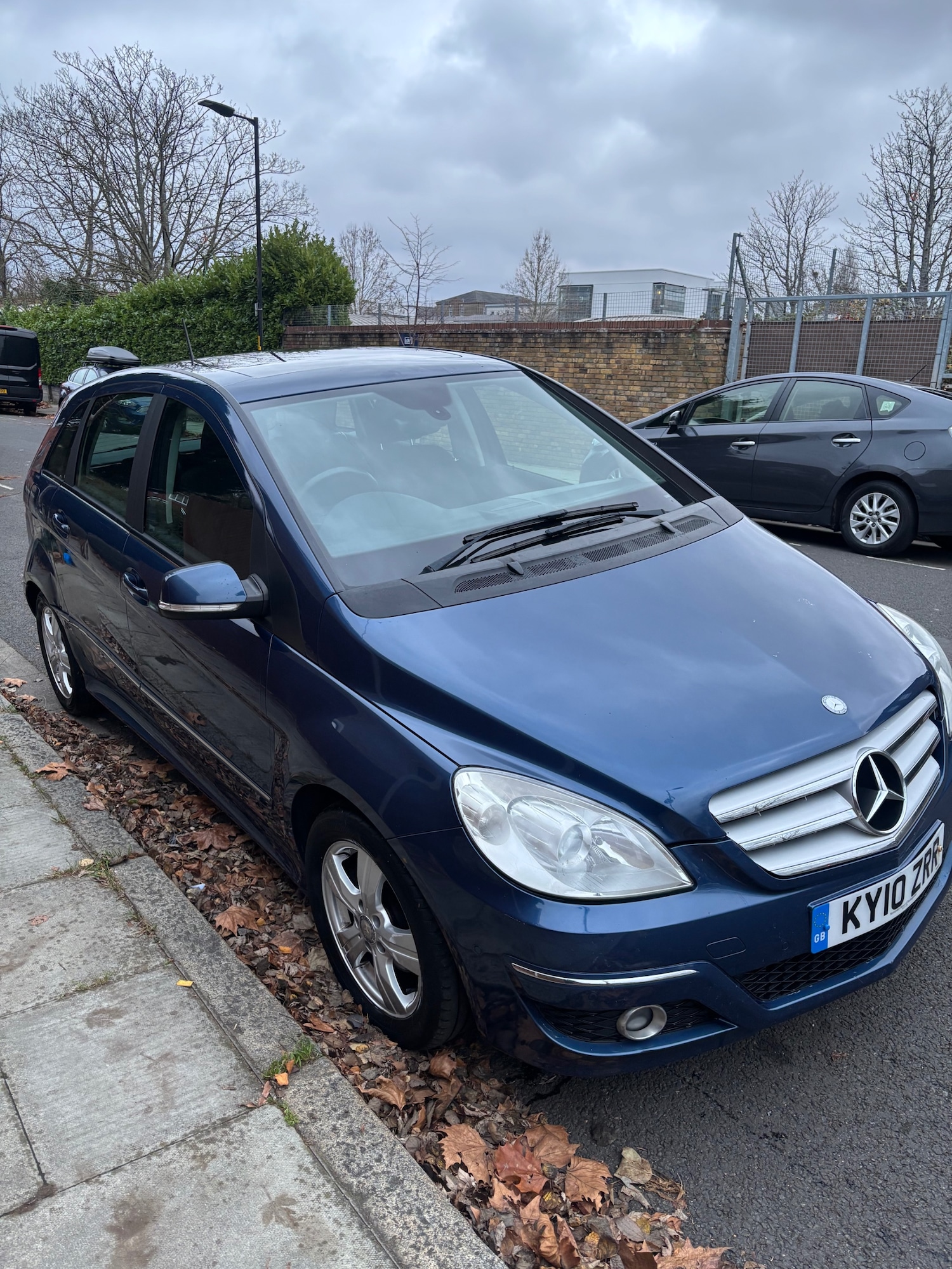 Used Mercedes-Benz B Class 2010 for sale - 76948564: Photo 3