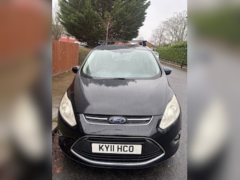 2011 (11) - 1.6 Zetec 5dr