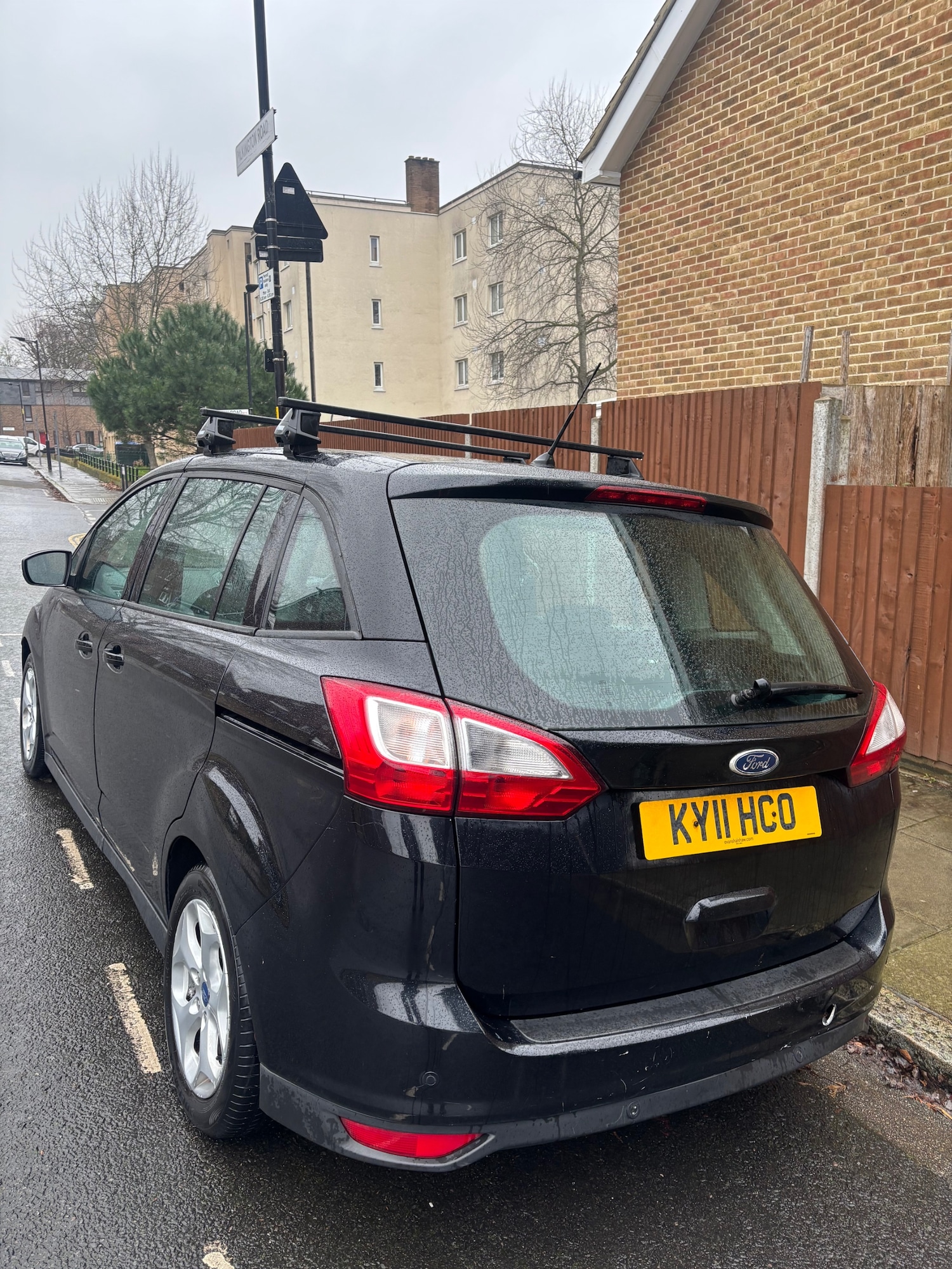 Used Ford Grand C-Max 2011 for sale - 77621959: Photo 4