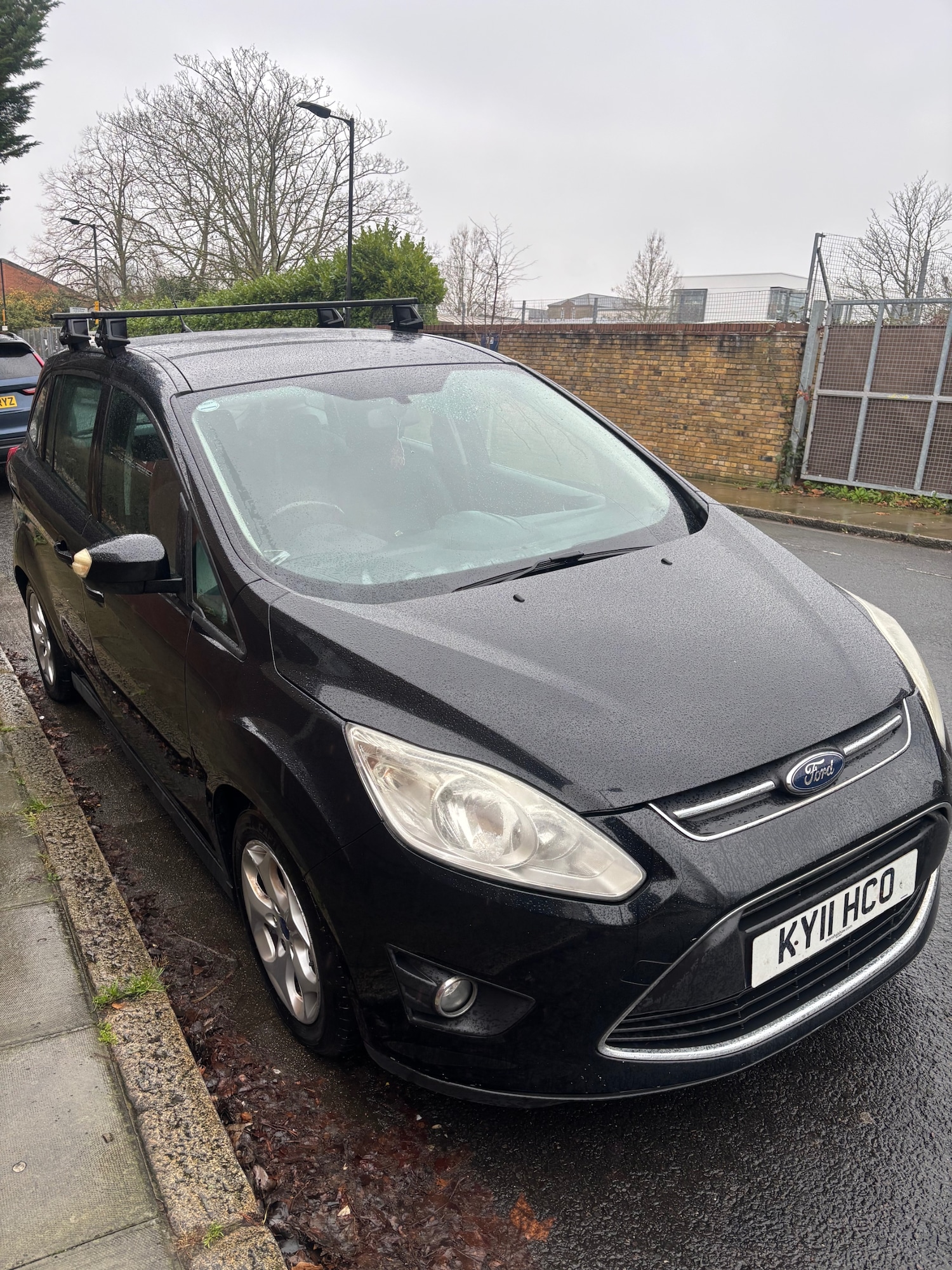 Used Ford Grand C-Max 2011 for sale - 77528450: Photo 2