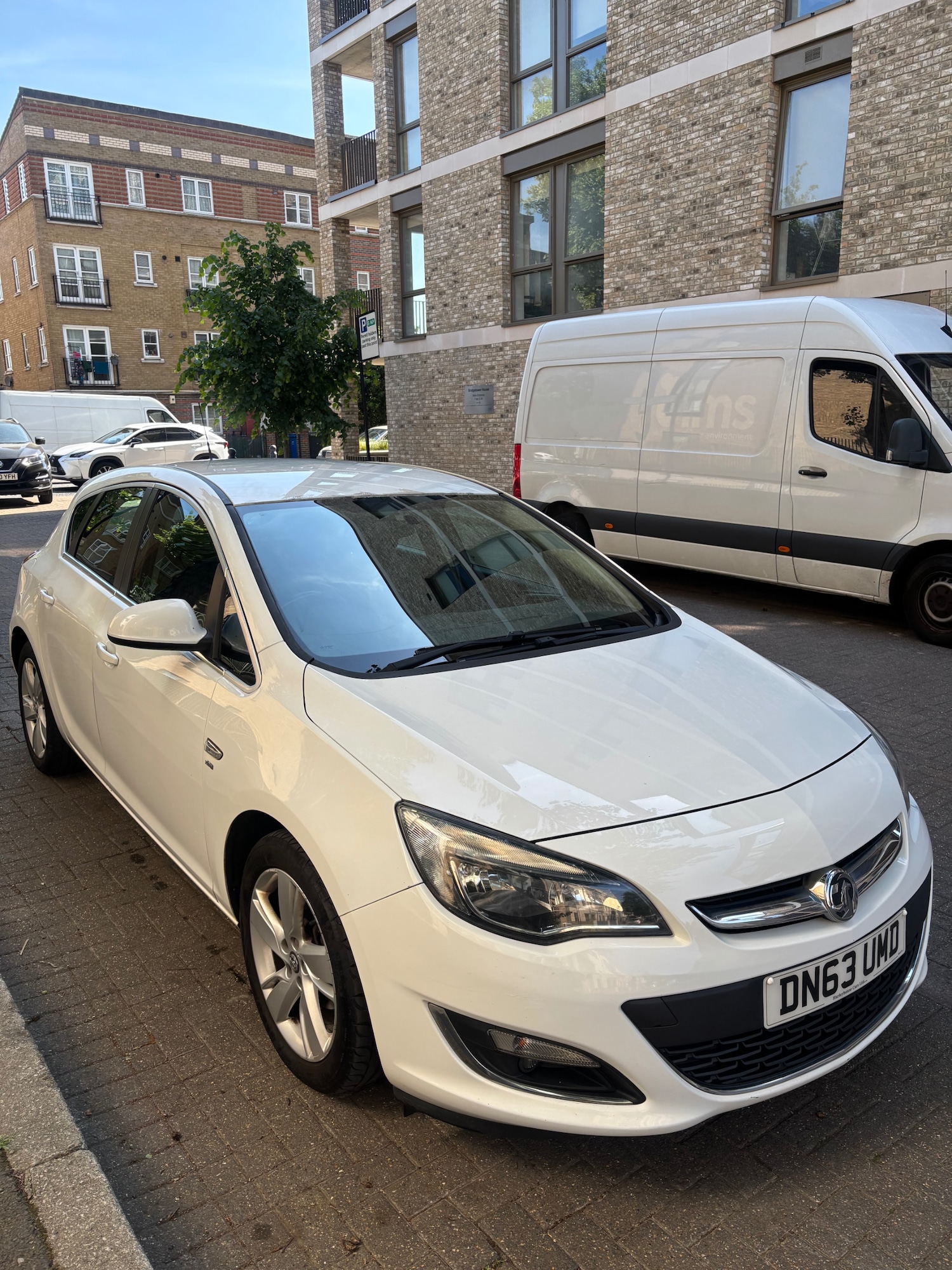 Used Vauxhall Astra 2014 for sale - 76185744: Photo 3