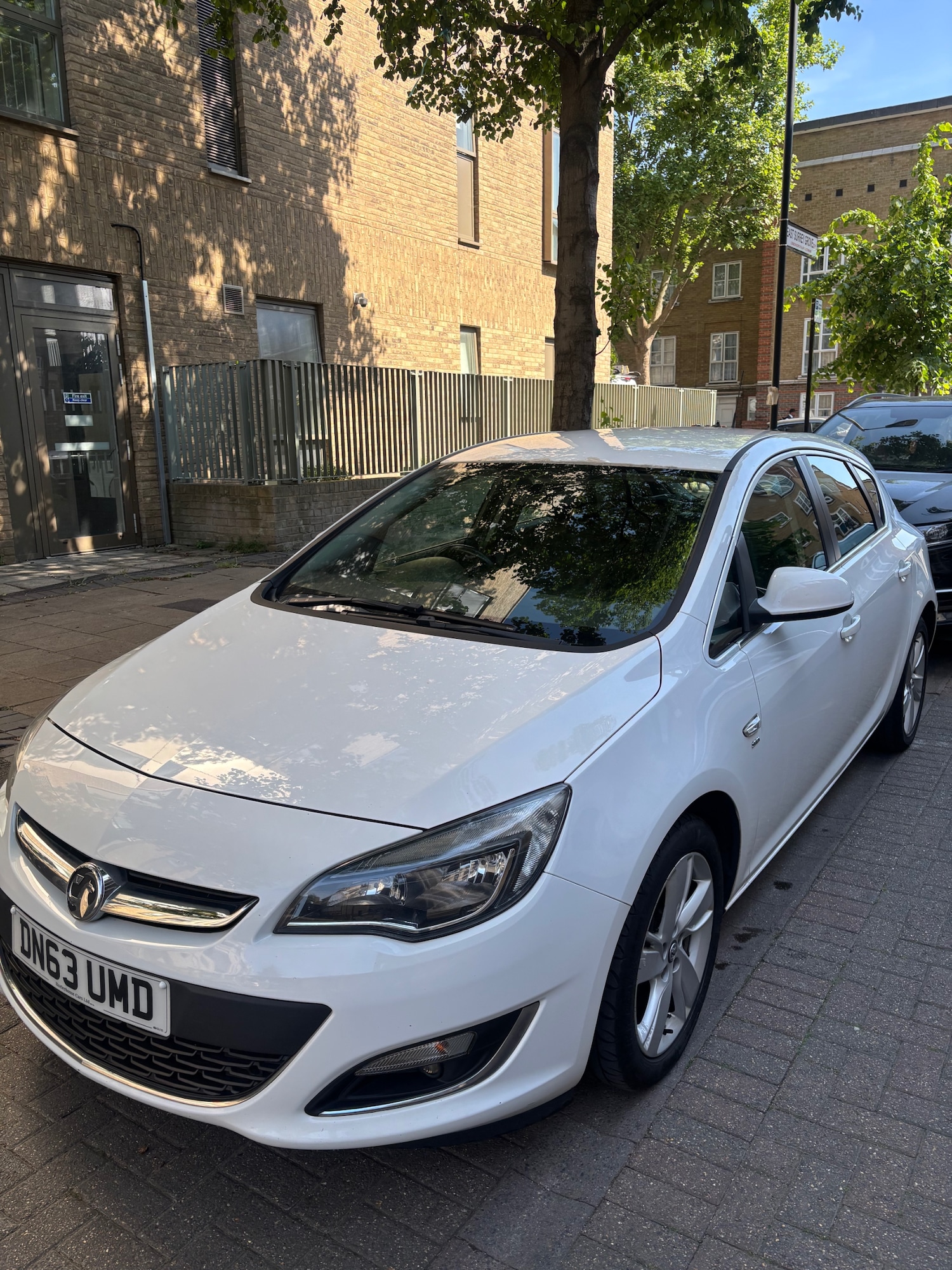 Used Vauxhall Astra 2014 for sale - 76185744: Photo 4