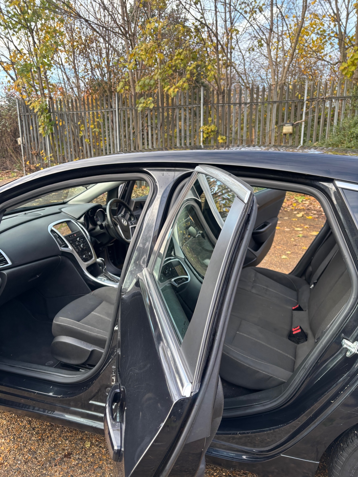 Used Vauxhall Astra 2015 for sale - 76836933: Photo 9