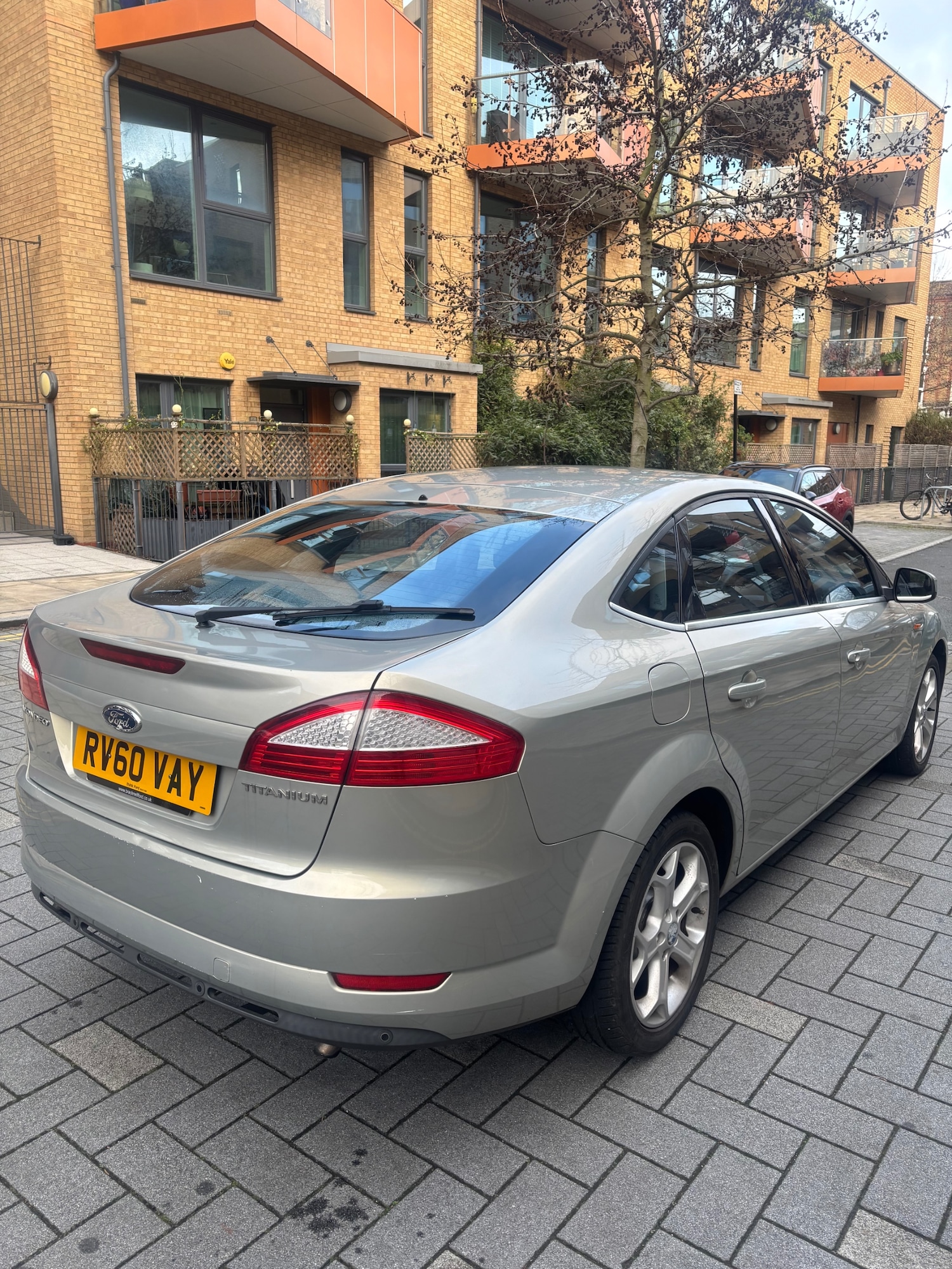 Used Ford Mondeo 2010 for sale - 77487131: Photo 4