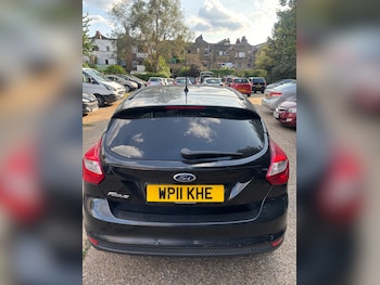 Used Ford Focus 2011 for sale - 75599128: Photo