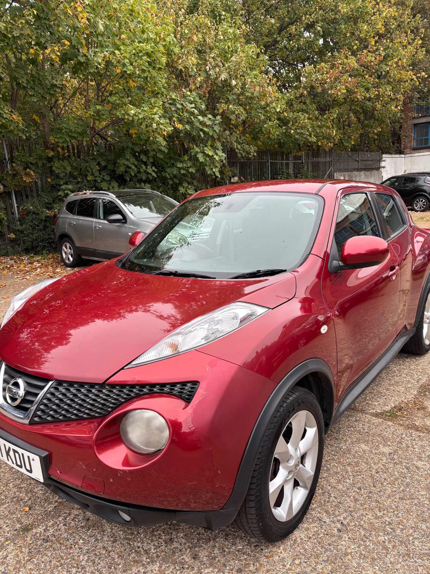 Used Nissan Juke 2011 for sale - 76480168: Photo 2