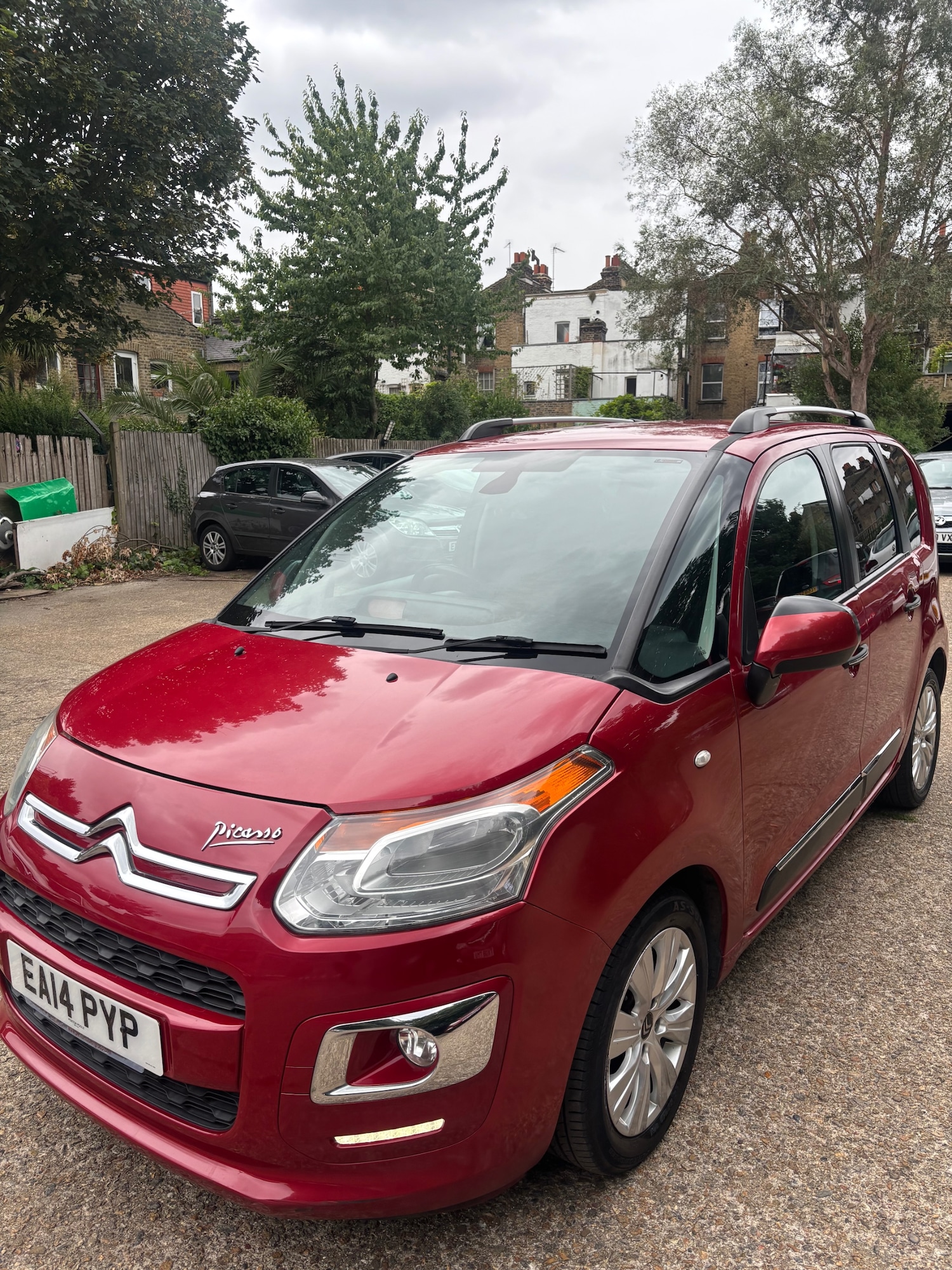 Used Citroen C3 Picasso 2014 for sale - 76177650: Photo 1
