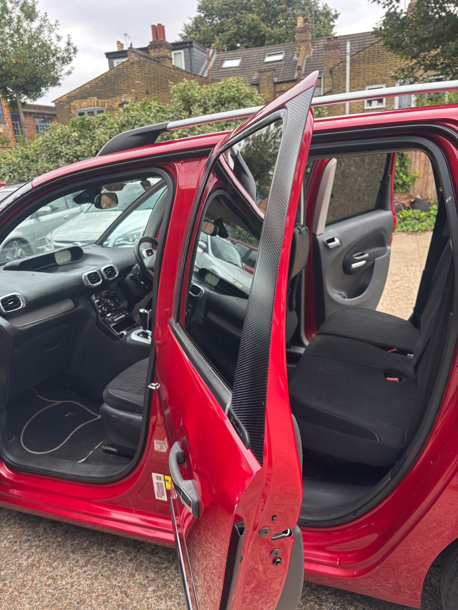 Used Citroen C3 Picasso 2014 for sale - 76177650: Photo 9