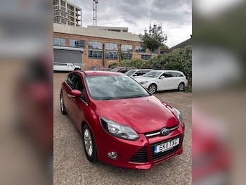 Used Ford Focus 2011 for sale - 75367111: Photo