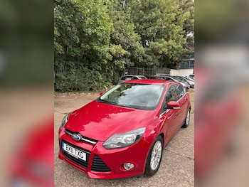 Used Ford Focus 2011 for sale - 75367111: Photo