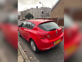 Used Vauxhall Astra 2013 for sale - 77637015: Photo